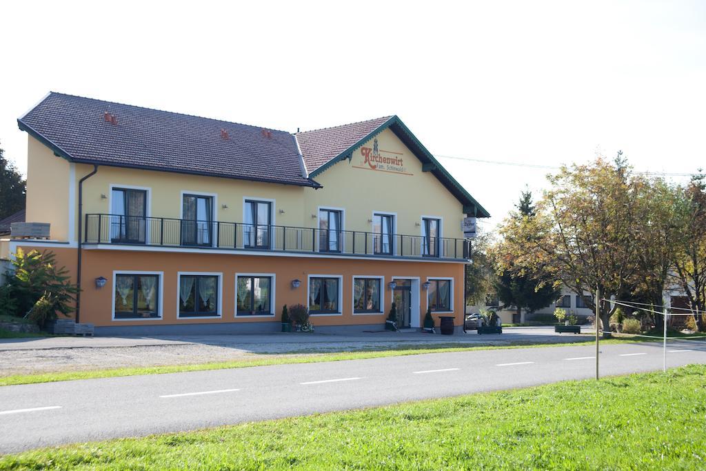 Kirchenwirt Irrsdorf Familie Schinwald Hotel Strasswalchen Exterior photo