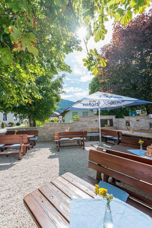 Kirchenwirt Irrsdorf Familie Schinwald Hotel Strasswalchen Exterior photo